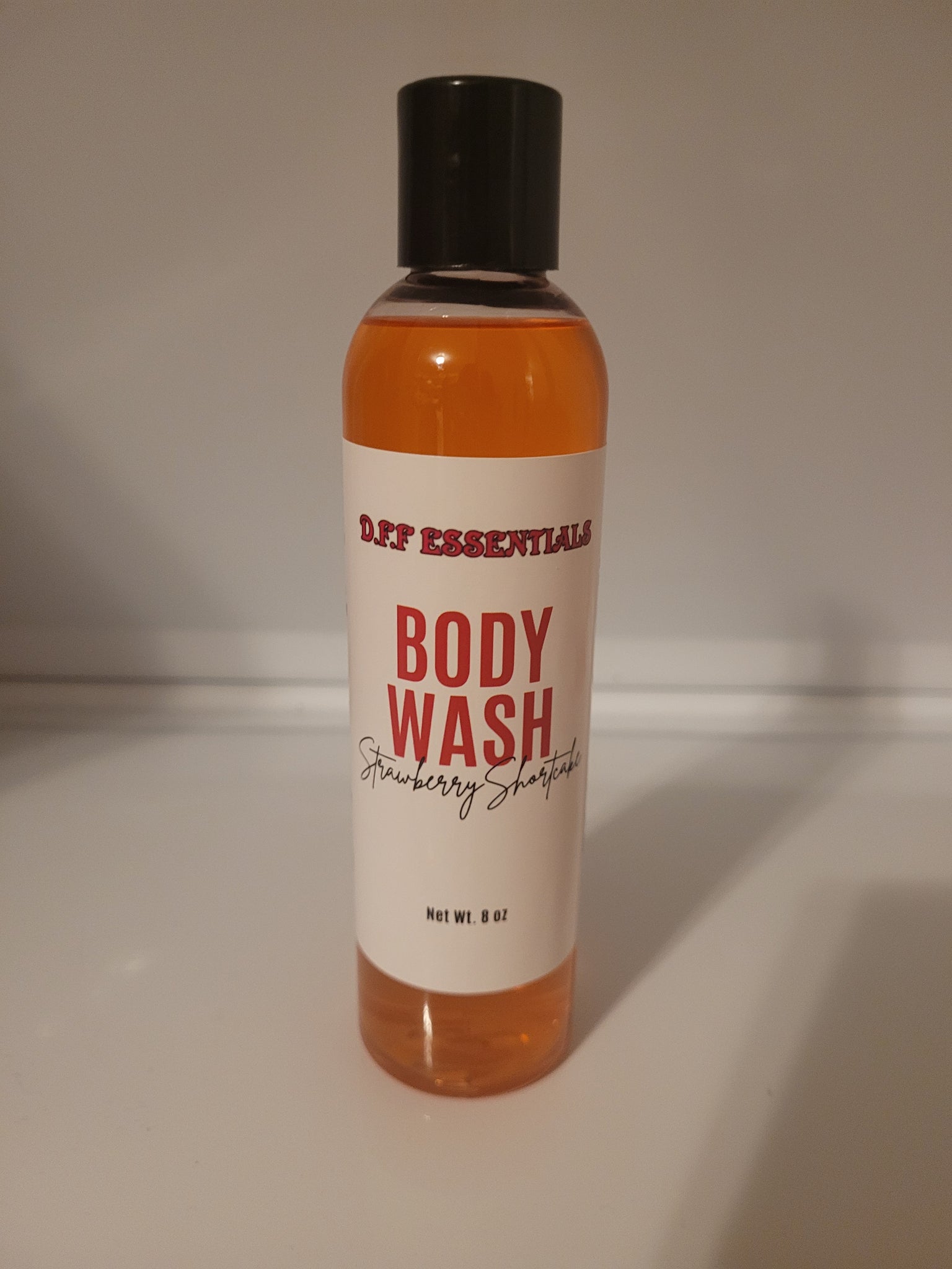 D.F.F ESSENTIALS LUXURY BODY WASH